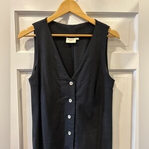Black Button-Down Sleeveless Top